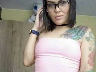 Eroottinen videokeskustelu chantall-1