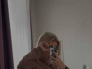 Eroottinen videokeskustelu Charmulik