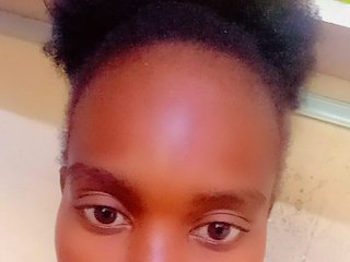 Eroottinen videokeskustelu Charmydol