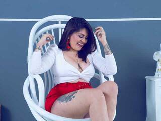 Eroottinen videokeskustelu CherieDevilles