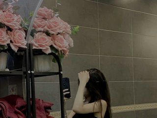 Eroottinen videokeskustelu Cheryflower22