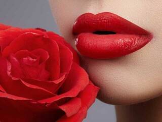 Eroottinen videokeskustelu Chiara-Breezee