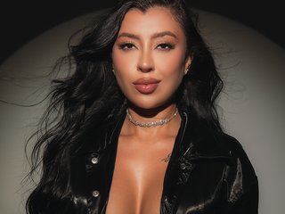 Eroottinen videokeskustelu ChloeManson