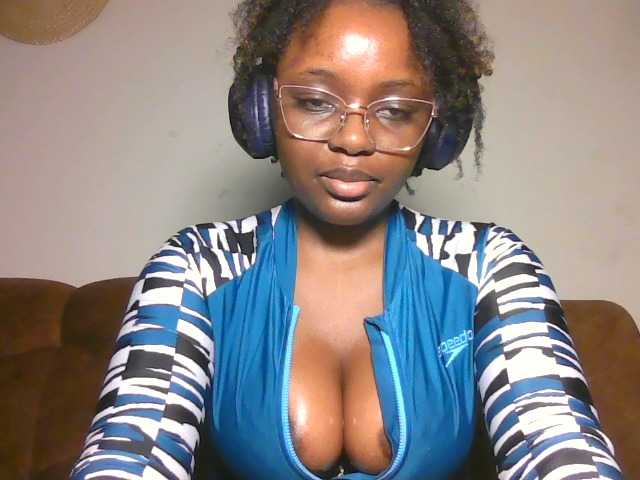 Lähettää kuvakaappauksia ChocoCaramel