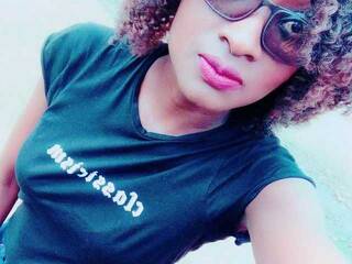 Eroottinen videokeskustelu chocolatebella