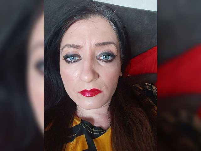 Lähettää kuvakaappauksia ChristianaHot