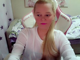 Eroottinen videokeskustelu ChristieRoses