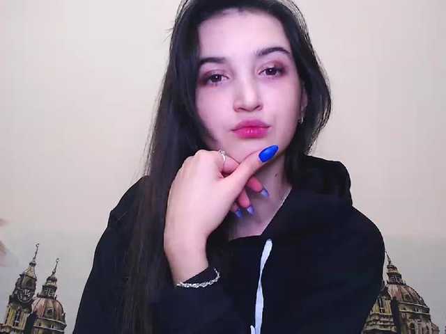 Lähettää kuvakaappauksia Cinderellaaa