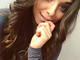 Eroottinen videokeskustelu CindyKiss20