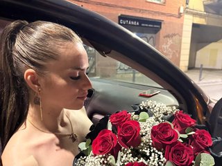 Eroottinen videokeskustelu ClarissaMorales