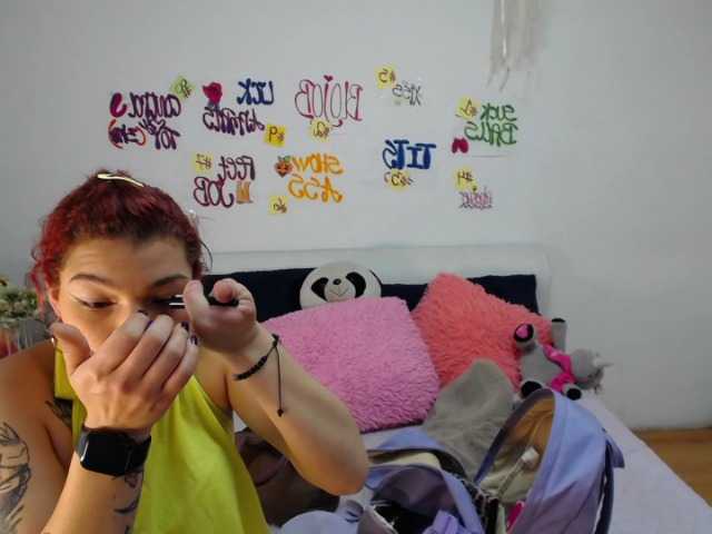Kuvat ClauandPipe Hello guys, let's have a good time WOULD YOU PLAY WITH ME!! #18#blowjob#latina #young