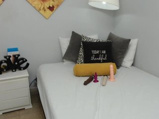 Lähettää kuvakaappauksia claudiabali