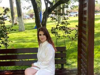 Eroottinen videokeskustelu CleoFly