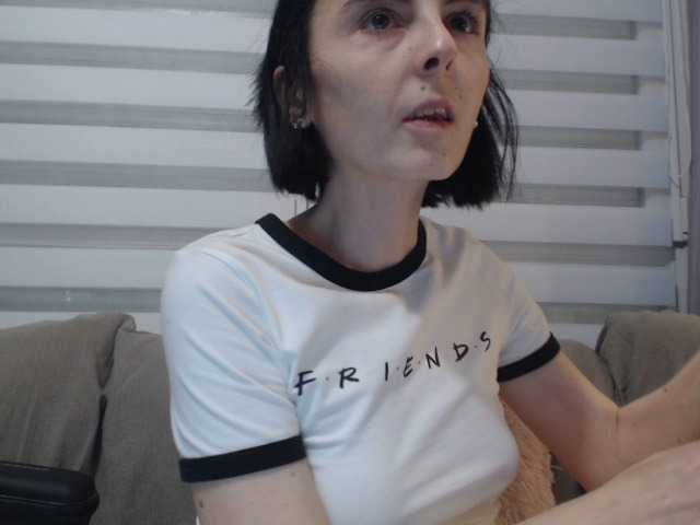 Kuvat cleophee NO TIPS IN PM: friends 3 ass/feet 20/ boobs 30/ pussy 70/ nude 100