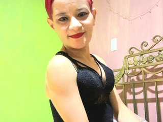 Eroottinen videokeskustelu CLOE-WONDER