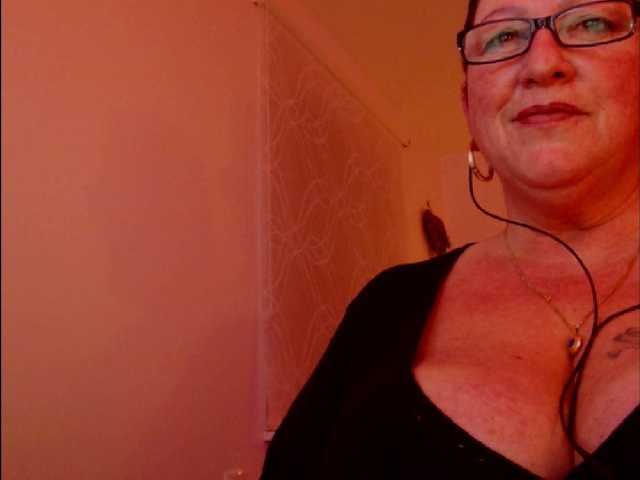 Kuvat Connyat99 Make Mistress Conny happy with the vibration 201 ultra high kiss tits flash 80 tips guys kiss only german here pm 20Domi 5 min steuern 200 tips