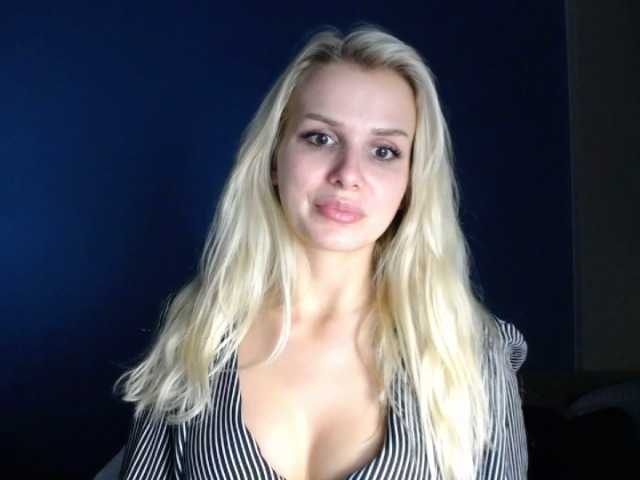 Kuvat Cornelia22hot #babe #college #femdom #sugardaddy #fetish #blonde #fit #kinky #sweet #new