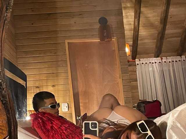 Kuva profiilista COUPLEFRIENDS