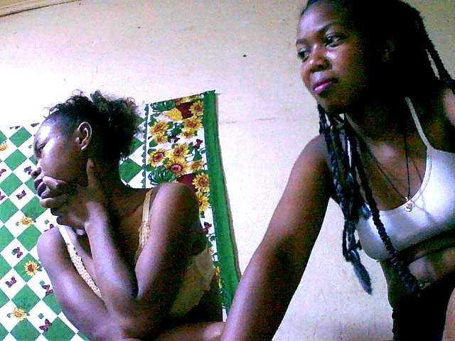 Lähettää kuvakaappauksia couplesex2