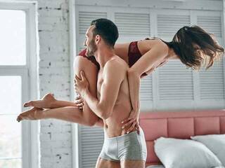 Eroottinen videokeskustelu CrazyIdea