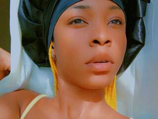 Eroottinen videokeskustelu Creamyunicon1