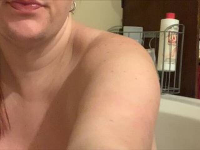 Lähettää kuvakaappauksia CrvyCntryScrt