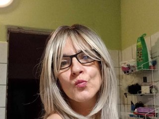 Eroottinen videokeskustelu csinilora00