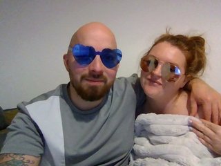 Eroottinen videokeskustelu CuriousCouple91