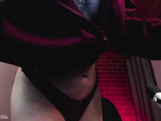 Eroottinen videokeskustelu CurlyScarlett13