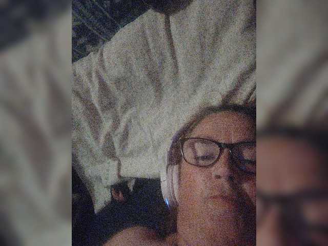 Lähettää kuvakaappauksia CurvyMeg