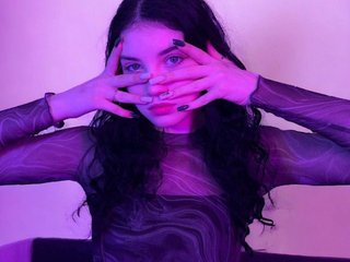 Eroottinen videokeskustelu CuteCurly18