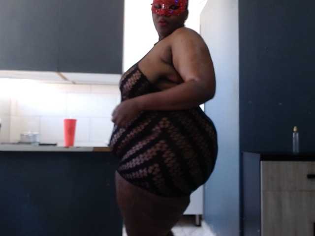 Lähettää kuvakaappauksia CuteHugeAss