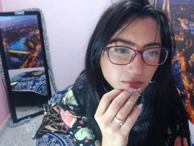 Lähettää kuvakaappauksia cutepremium