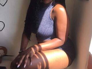 Eroottinen videokeskustelu Cyntia-cossio