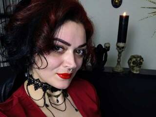 Eroottinen videokeskustelu DaemonInk