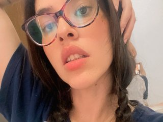 Eroottinen videokeskustelu DaisyMae