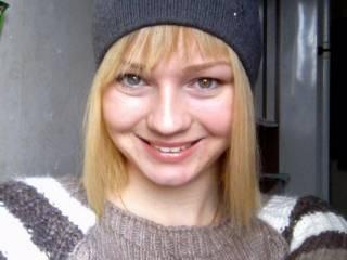Kuva profiilista damilana