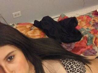 Eroottinen videokeskustelu MoonReign