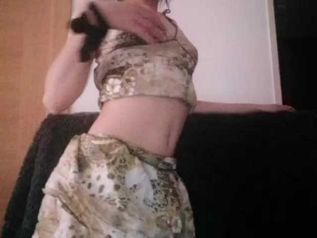 Lähettää kuvakaappauksia Danielasweety