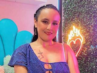 Eroottinen videokeskustelu danna-mature19