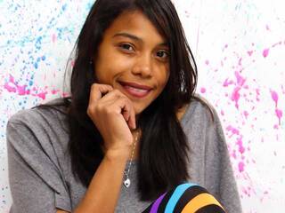 Eroottinen videokeskustelu Dannadolfy