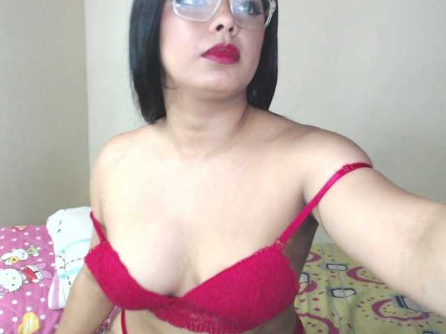 Kuvat dannagaleano1 Welcome to my room! Come with me and spend a fantastic moment together ♥ #latina #young #bigtits #bigass #dance