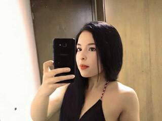 Eroottinen videokeskustelu DannaMiles