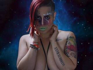 Eroottinen videokeskustelu DarcyBennet