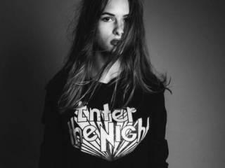 Eroottinen videokeskustelu darinali