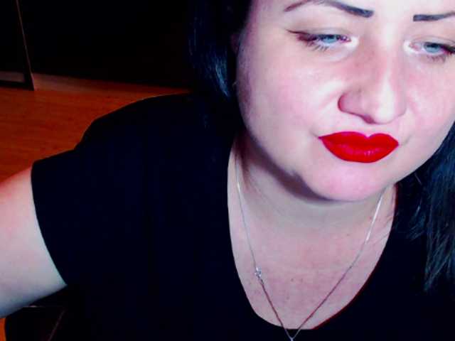 Lähettää kuvakaappauksia KinkyDomina