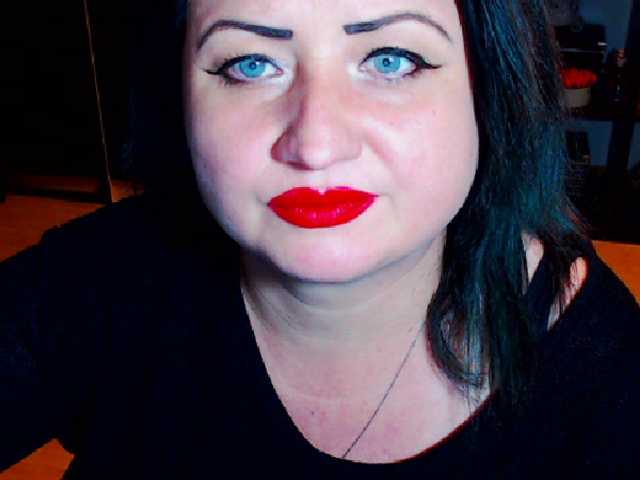 Lähettää kuvakaappauksia KinkyDomina