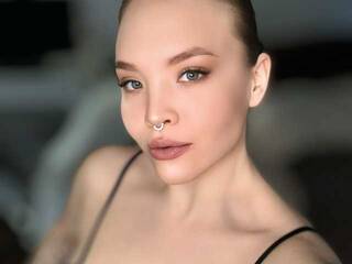 Eroottinen videokeskustelu DarlingE