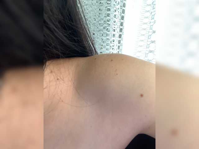 Lähettää kuvakaappauksia AimeeWhite