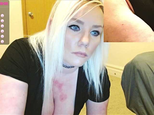 Kuvat DaughtersPlay Doing Privates now! Chat club 400$20 Phone# 600$30 only fans is bustyblonder